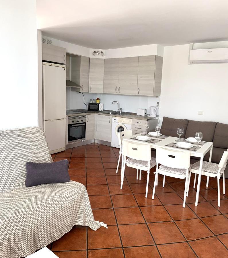 Primavera Holiday Apartment Arona  Exteriör bild
